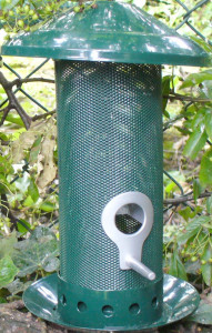 NEW METAL MESH FEEDER